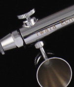 Deep Clean Side Feed Airbrush with a Self Centering Nozzle