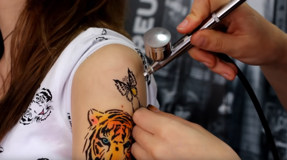 Airbrush Tattoo Kit - Ultimate Guide to Temporary Airbrush Tattoo